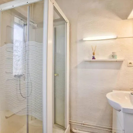 Cosy Et Fonctionnel, Centre De Cabourg, 4 Pers, Wifi Gratuit, Proche Commerces Et - Fr-1-788-5 *