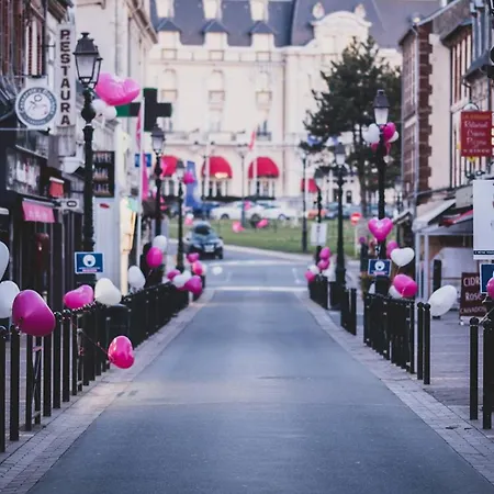 Appartamento Cosy Et Fonctionnel, Centre De Cabourg, 4 Pers, Wifi Gratuit, Proche Commerces Et - Fr-1-788-5 *